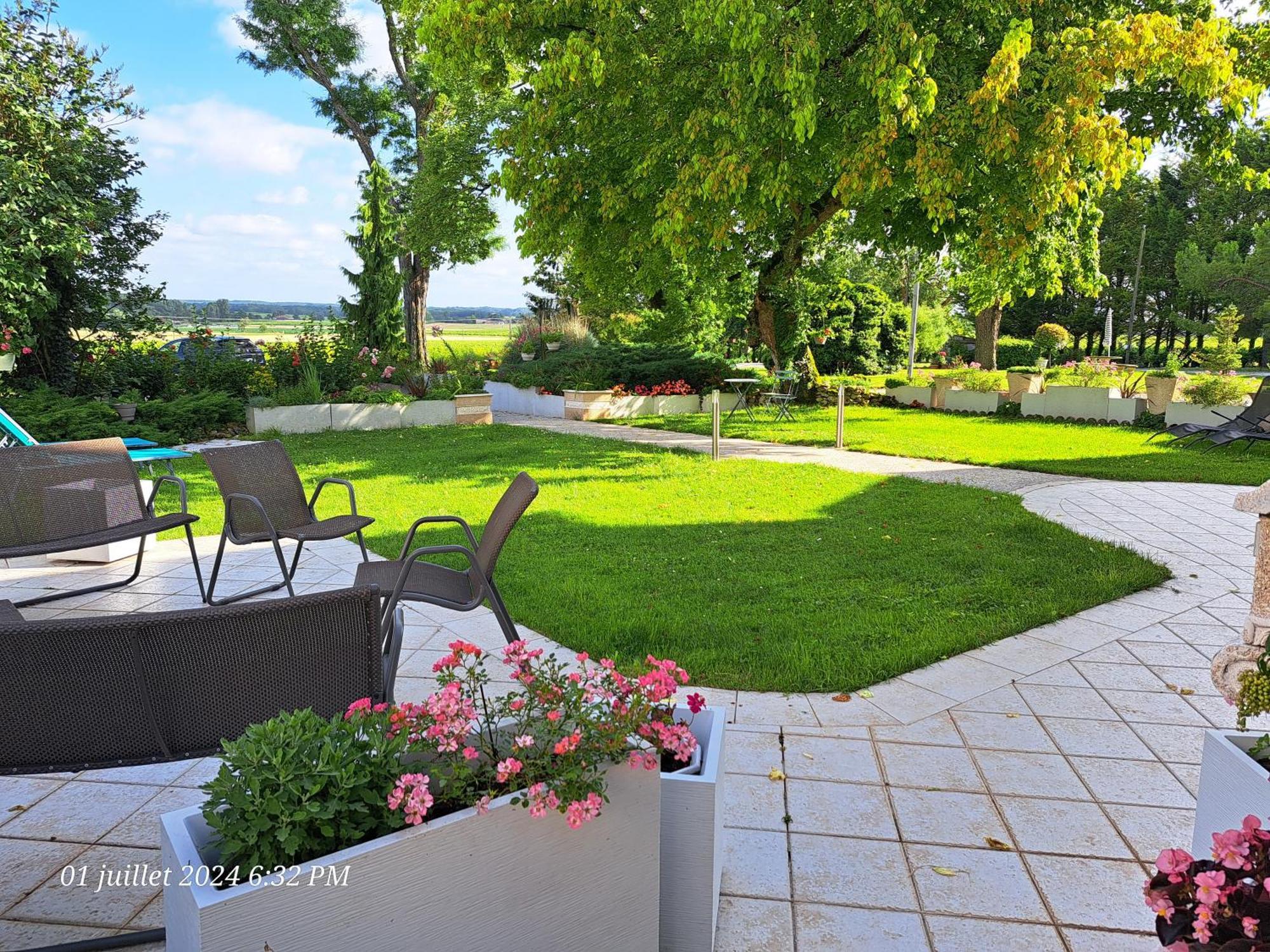 La Metairie Au Milieu Des Vignes Appartement Réaux